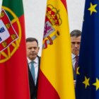 Pedro Sánchez junto al primer ministro de Portugal.