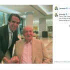 Aznar con Juan Carlos de Borbón en Abu Dabi.