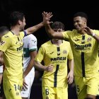 El Villarreal celebra su segundo gol, obra de Mouriño.