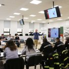 Un momento de la jornada con personal de la UME, Isdefe y la Universidad de León.