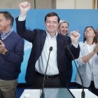 Mañueco celebra los resultados del 15-M.