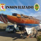 Embarcación inmovilizada por la Guardia Civil