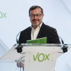 José Antonio Fúster durante la rueda de prensa posterior a la reunión del Comité de Acción Política de Vox.