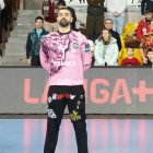 Saeid antes del comienzo de un partido.