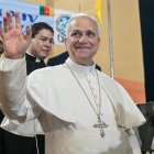 El papa en una imagen de este miércoles, durante su visita a Camerún. EFE/EPA/ALBERTO PIZZOLI / POOL.