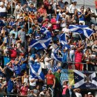 Afición del Tenerife en un duelo de esta Liga.