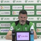 Iván Ania es el preparador del Córdoba CF.