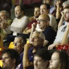 El seleccionador español de balonmano Jordi Ribera presenció el duelo entre Ademar y Logroño.