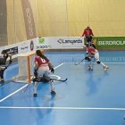 El equipo de hockey femenino de Bembibre juega en la OK Liga, máximo categoría.
