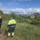 Iván Alonso supervisando trabajos en la zona del Puente Boeza.