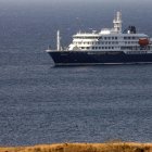 El crucero MV Hondius, afectado por un brote de hantavirus en su pasaje.