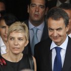 El expresidente del Gobierno, José Luis Rodríguez Zapatero, y su esposa, Sonsoles Espinosa en una imagen de archivo. EFE/J.J. Guillén.