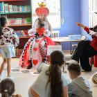 Para poder descongelar a la Reina de Corazones los alumnos del Padre Manjón tenían que resumir un historia que habían leído.