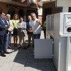Suárez-Quiñones entrega las unidades a La Bañeza y a las mancomunidades Sur y El Páramo.
