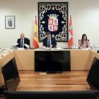 Imagen de la reunión ayer de la Mesa de las Cortes.