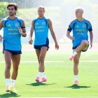 Ferrán Torres, Marcos Llorente y Dani Olmo, durante un entrenamiento.