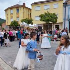 Celebración del Corpus del año pasado, con los niños y niñas vestidas de comunión.