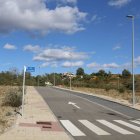 El Cueto del Moro dispone de una salida hacia la carretera de Asturias.