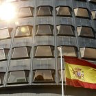 Imagen de archivo de la fachada del Tribunal Constitucional (TC), en Madrid. EFE/Juan Carlos Hidalgo.