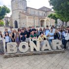 Representantes de la Universidad, ayuntamientos y asociaciones además de alumnos de la ULE.