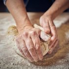 La elaboración artesanal y las recetas transmitidas de generación en generación siguen siendo la esencia del pan de Veguellina y de las panaderías tradicionales de la comarca del Órbigo.