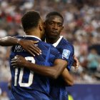 Kylian Mbappé y Ousmane Dembélé forman una pareja letal.