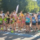 Momento de la salida de la carrera al lado del Pabellón Felipe Miñambres de Astorga.