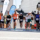 La Carrera El Salvador de La Bañeza sumó una nueva edición en la que Rubén Martínez y Belén Fernández fueron los triunfadores en la categoría absoluta.
