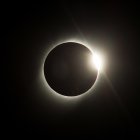 Imagen de archivo de un eclipse solar. EFE/Alberto Valdés.