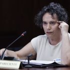 La secretaria del expresidente del Gobierno José Luis Rodríguez Zapatero, Gertrudis Alcázar, al inicio de su comparecencia en la comisión de investigación del Senado sobre la gestión de la Sociedad Estatal de Participaciones Industriales (SEPI) este lunes.