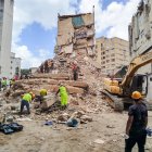 VENEZUELA, CARACAS - JUNE 29, 2026: First responders clear debris after the June 24 earthquakes,Image: 1113532610, License: Rights-managed, Restrictions: * Switzerland And Russia Rights Out *, Model Release: no  , Credit line: Iris Estrada / Zuma Press /.