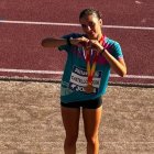 Leire Blanco con su medalla de bronce lograda en Castellón.