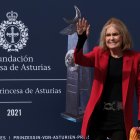Imagen de 2021 de la periodista y escritora estadounidense Gloria Steinem. EFE/Paco Paredes.