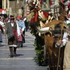 Los colectivos tradicionales defienden la indumentaria antigua.