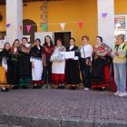 La asociación «La Beroja» de Prioro recoge un detalle que dieron a todos los asistentes.