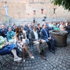 Autoridades juciciales y policiales en la presentación del modelo policial municipal.