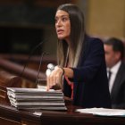 La portavoz de Junts en el Congreso, Miriam Nogueras, interviene durante una sesión plenaria en el Congreso de los Diputados.