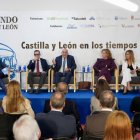 Una de las mesas de debate del foro sobre la IA.