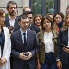 El ministro de Asuntos Sociales, Pablo Bustinduy (2i), junto a las ministras de Sanidad, Mónica García (1i); de Juventud, Sira Rego (1d); y de Trabajo, Yolanda Díaz (2d); y el de Cultura, Ernest Urtasun. EFE/J.J. Guillén.