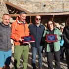 El castillo de Ponferrada fue el punto de salida de la marca, con presencia del alcalde Morala y reconocimiento a Juan Carlos Ruiz y Cruz Fernández.