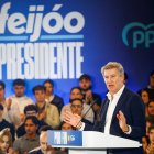 El presidente del Partido Popular, Alberto Núñez Feijóo, durante un acto de precampaña del PP, en el Palau de Congressos de Catalunya, a 18 de octubre de 2026, en Barcelona,  (España). 