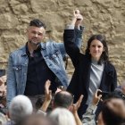 El cabeza de lista de ERC al Congreso, Gabriel Rufián y la eurodiputada y candidata de Podemos, Irene Montero, participan en un acto político con el título "Casa, vida, futuro", este sábado en Barcelona, tras el acuerdo de "colaboración" sellado entre estos dos partidos para el 29N.EFE/ Alberto Estevez.