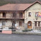 Edificio del Ayuntamiento de Boca de Huérgano.