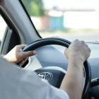 Afecta de manera directa a los automovilistas que superan los 65 y 70 años