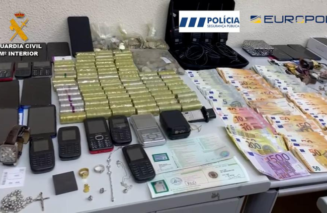 Los detenidos consiguieron un botín valorado en 800.000 euros SUBDELEGACIÓN DEL GOBIERNO