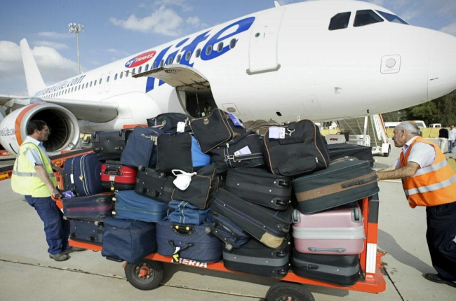 Consejos para no pagar un precio extra por el equipaje de mano en  aerolíneas low cost