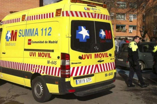 Una ambulancia de Madrid en una foto de archivo.