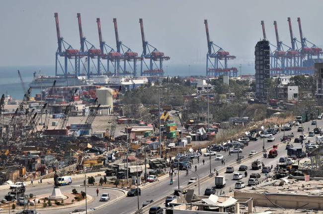 La zona devastada por la explosión en el puerto de Beirut. NABIL MOUNZER