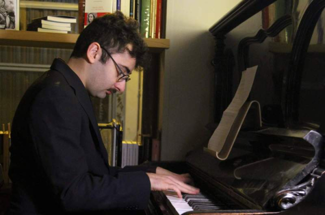 El pianista italiano afincado en León John Bramley. DL