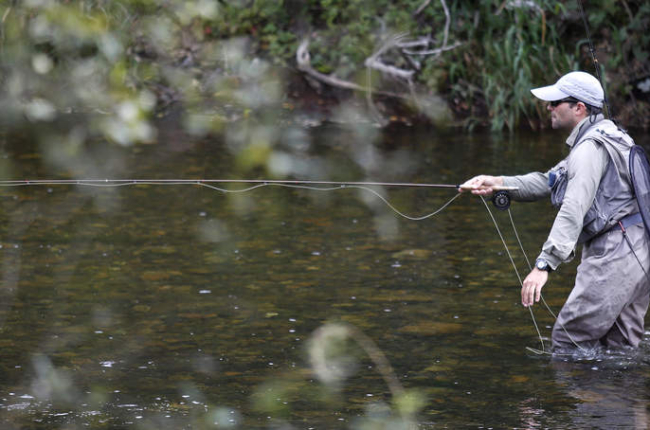 La temporada de pesca en los ríos de la provincia levanta mañana el telón. FERNANDO OTERO